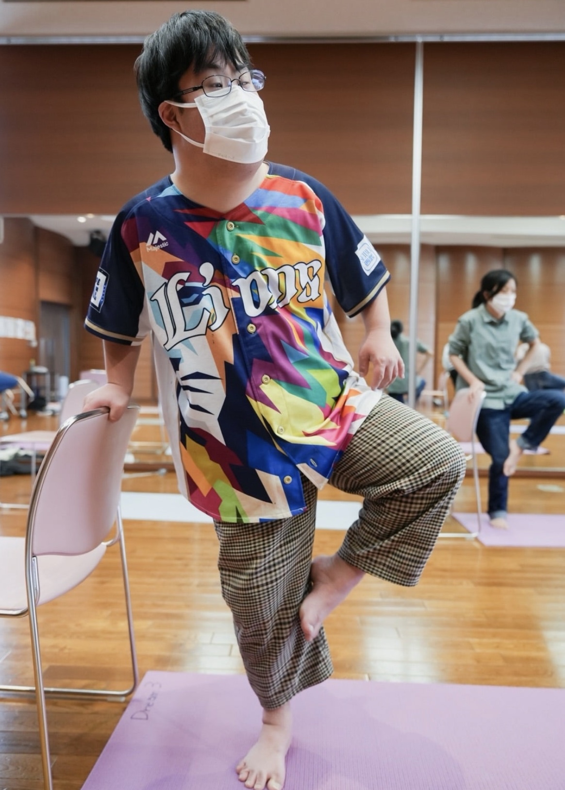 ヨガヨガ・YOGA!! : 障がい者向けヨガの世界